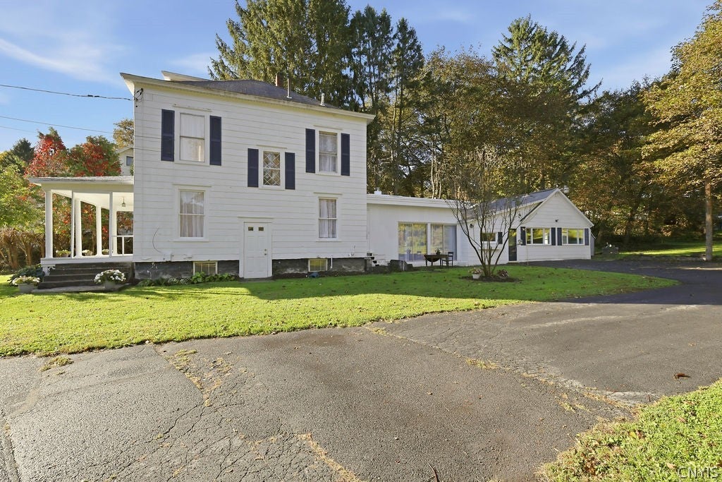 3405 Bellevue Avenue
