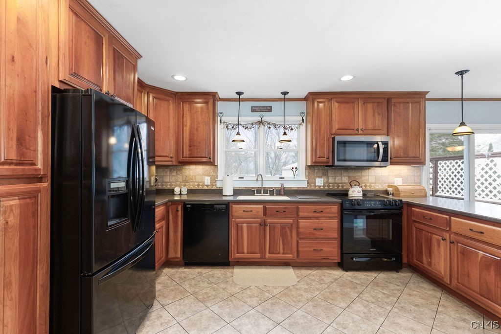 8119 Kirkville Road, Manlius, New York image 32