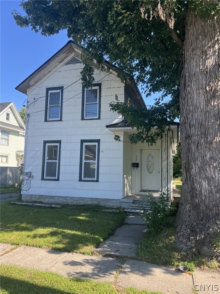 Photo of 112 W Lynde Street, Watertown City, NY 13601 (MLS # S1704769)