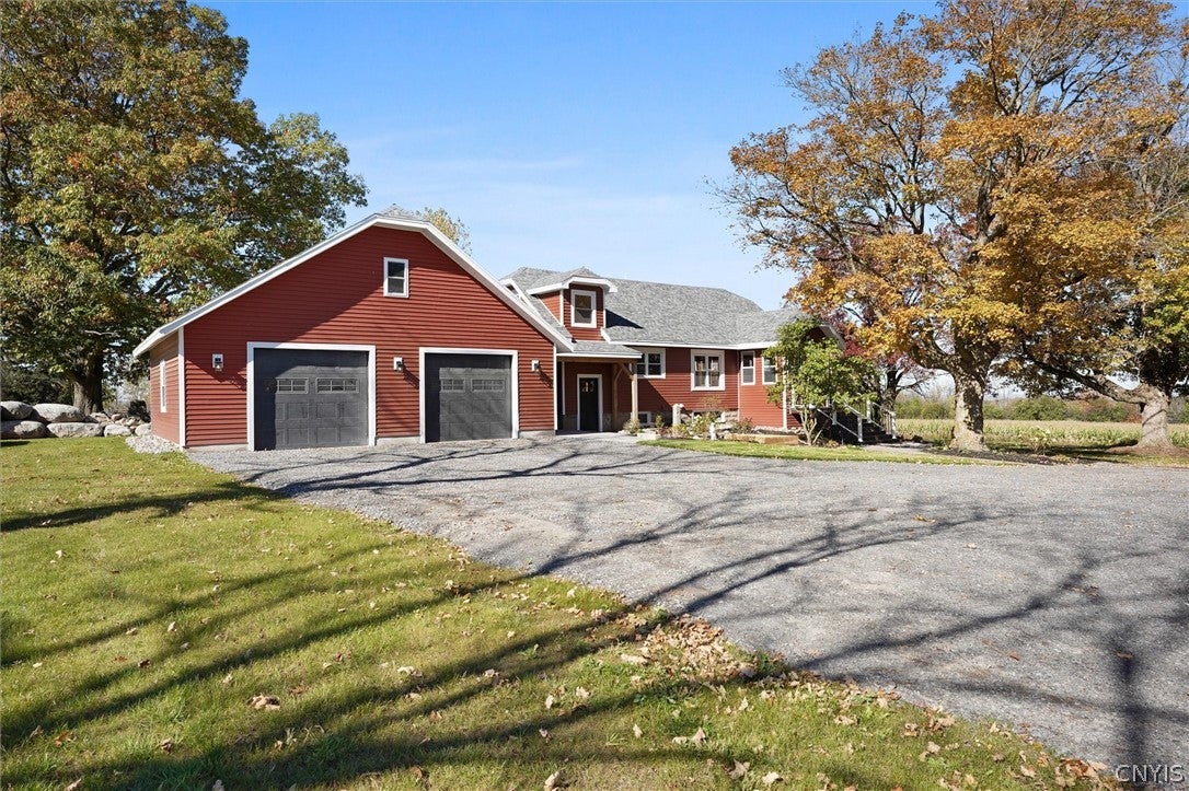 7088 EAST  SENECA TPKE