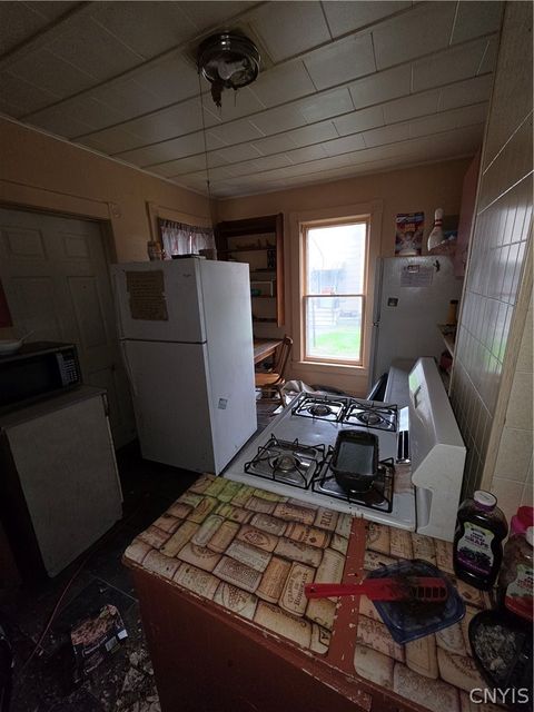 Tiny photo for 72 S 3rd Avenue, German Flatts, NY 13357 (MLS # S1684480)