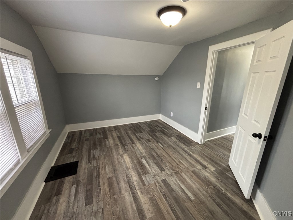119 Charmouth Drive, Syracuse, New York image 32