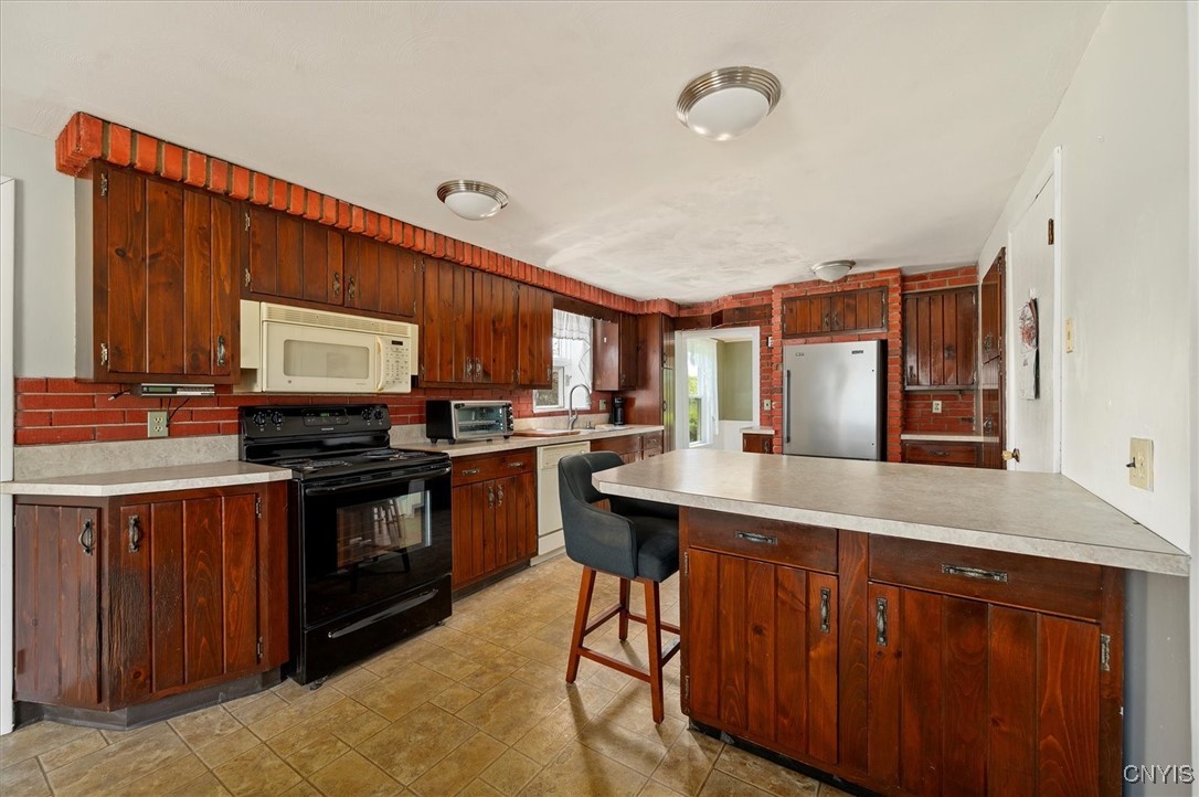 5766 State Route 233, Westmoreland, New York image 15