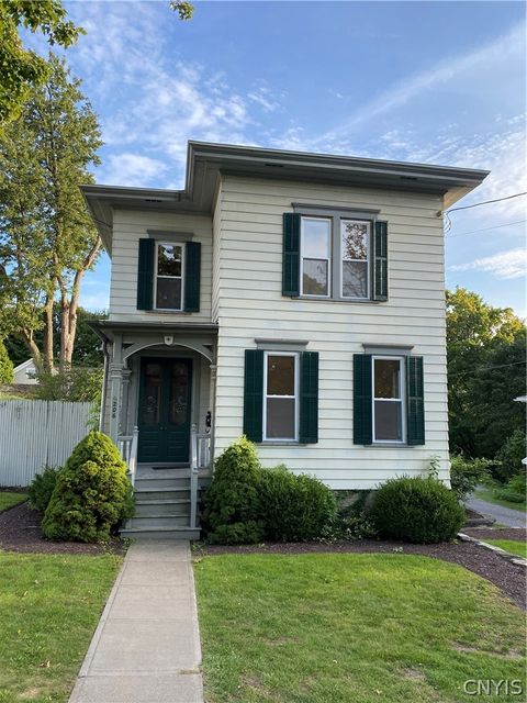 Photo of 206 E Genesee Street St, Manlius, NY 13066 (MLS # S1668062)