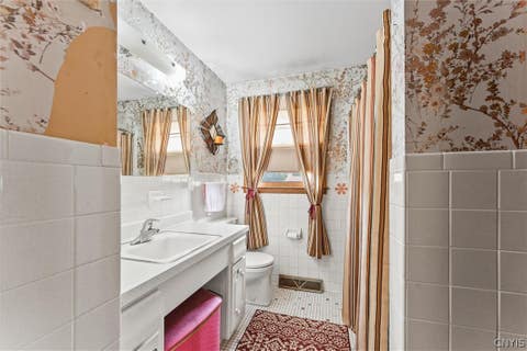Tiny photo for 125 Colony Park Drive, Salina, NY 13088 (MLS # S1702444)