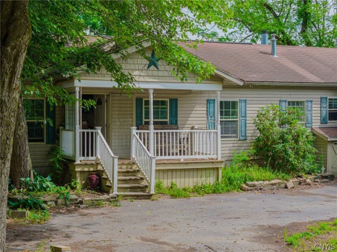 2704 1\/2 Suits ave, Vienna, NY 13308 - #: S1704756