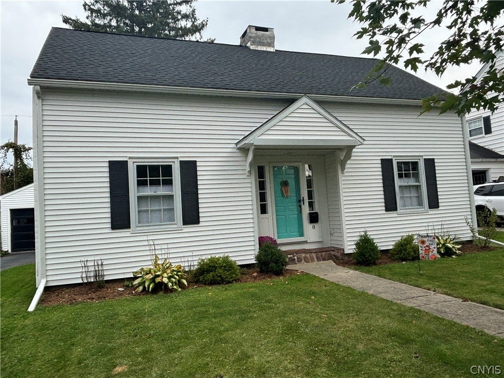 8 Melvin Avenue