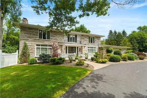 5 Hingham Road Utica NY 13501