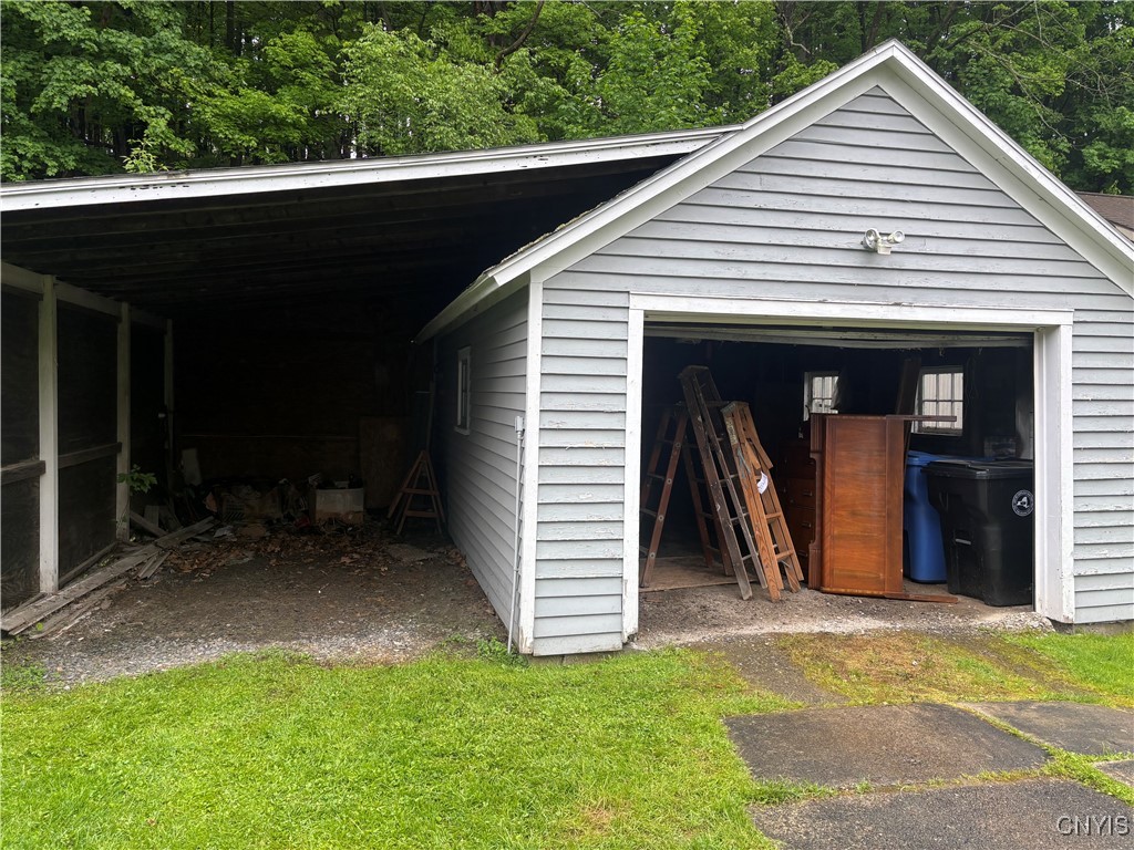 10 Otter Creek Place, Cortland, New York image 3