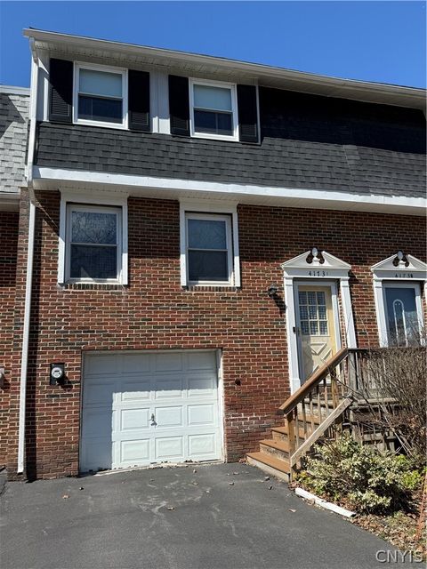 Townhouse For Sale - 4173 Burningtree Road<br/> Clay, NY 13090