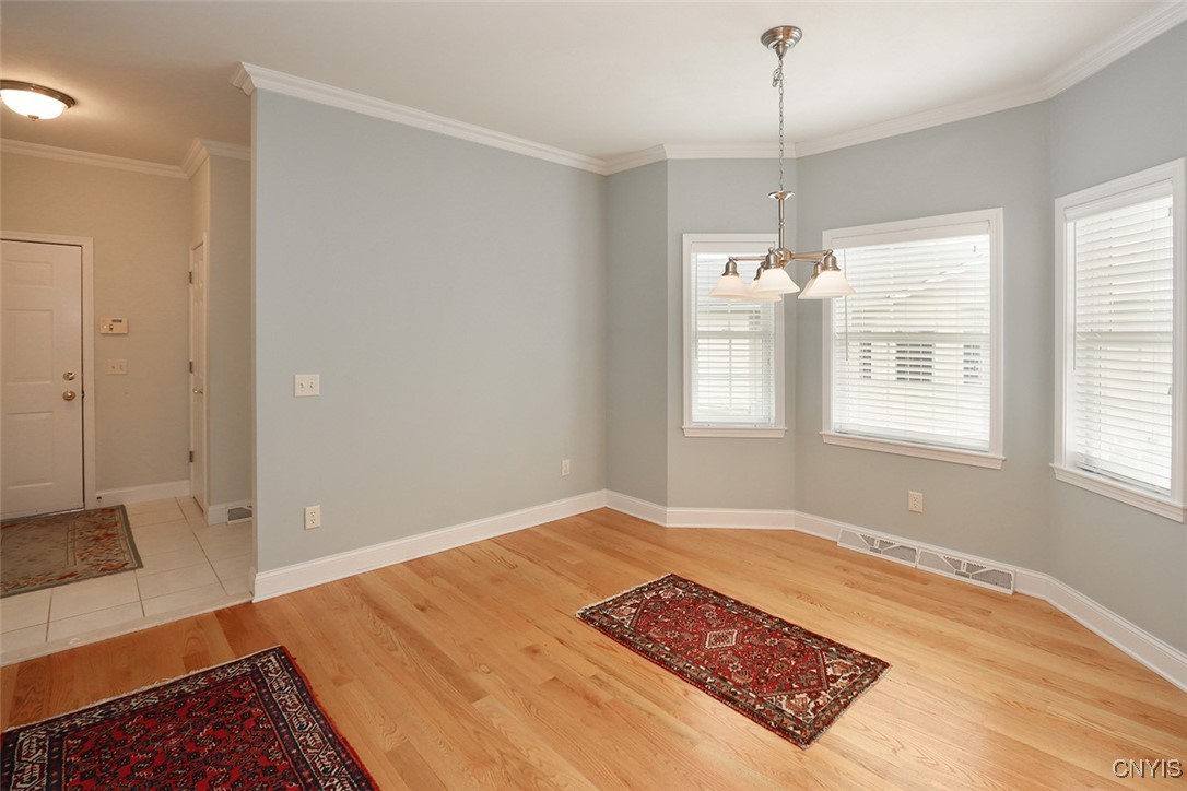 207 Falling Brook Path Path, Manlius, New York image 14