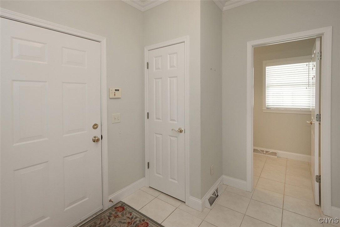 207 Falling Brook Path Path, Manlius, New York image 34