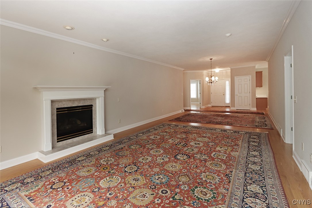 207 Falling Brook Path Path, Manlius, New York image 6