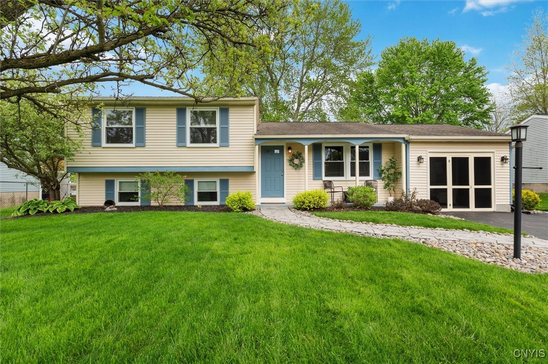 6254 Wynmoor Drive, Cicero, New York image 4