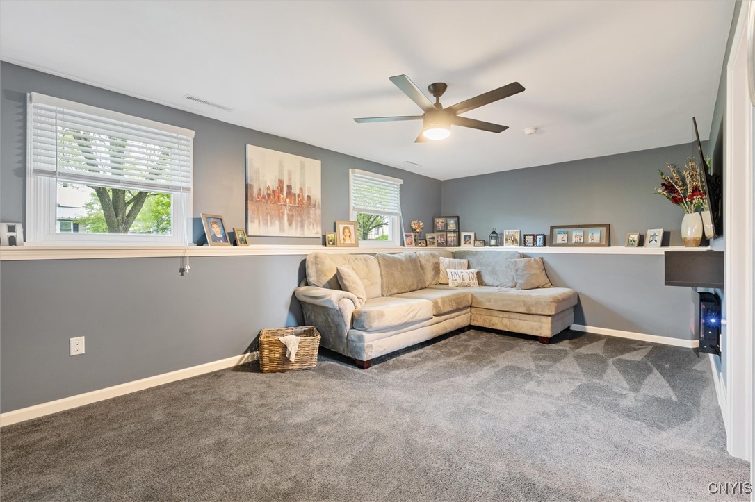 6254 Wynmoor Drive, Cicero, New York image 25