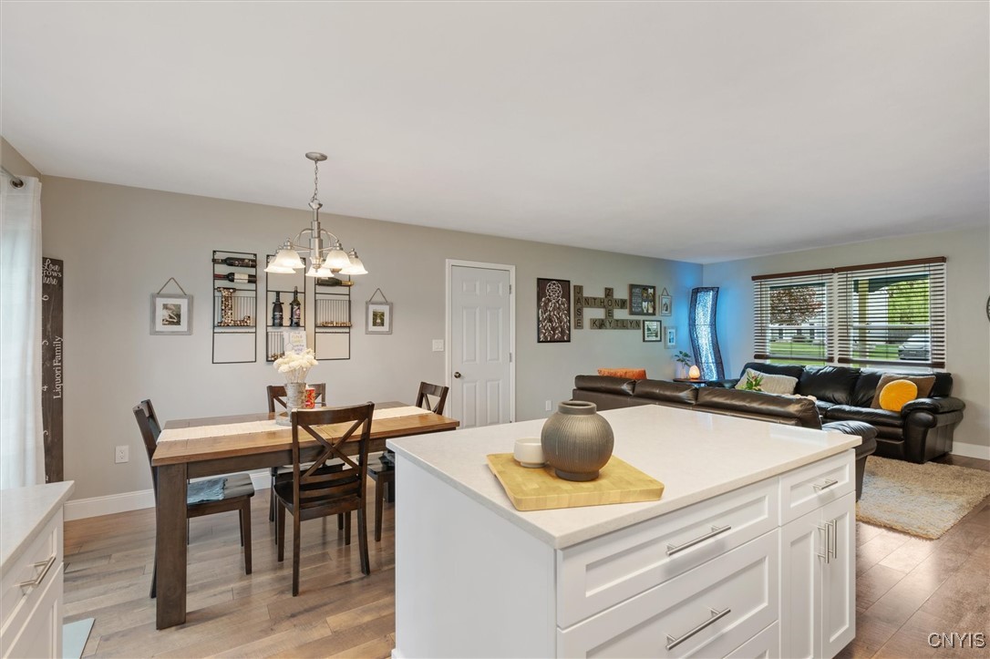 6254 Wynmoor Drive, Cicero, New York image 13