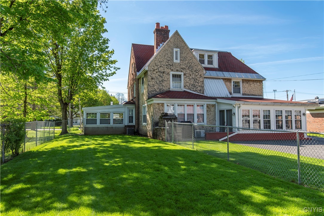 2810 Genesee Street, Utica, New York image 49