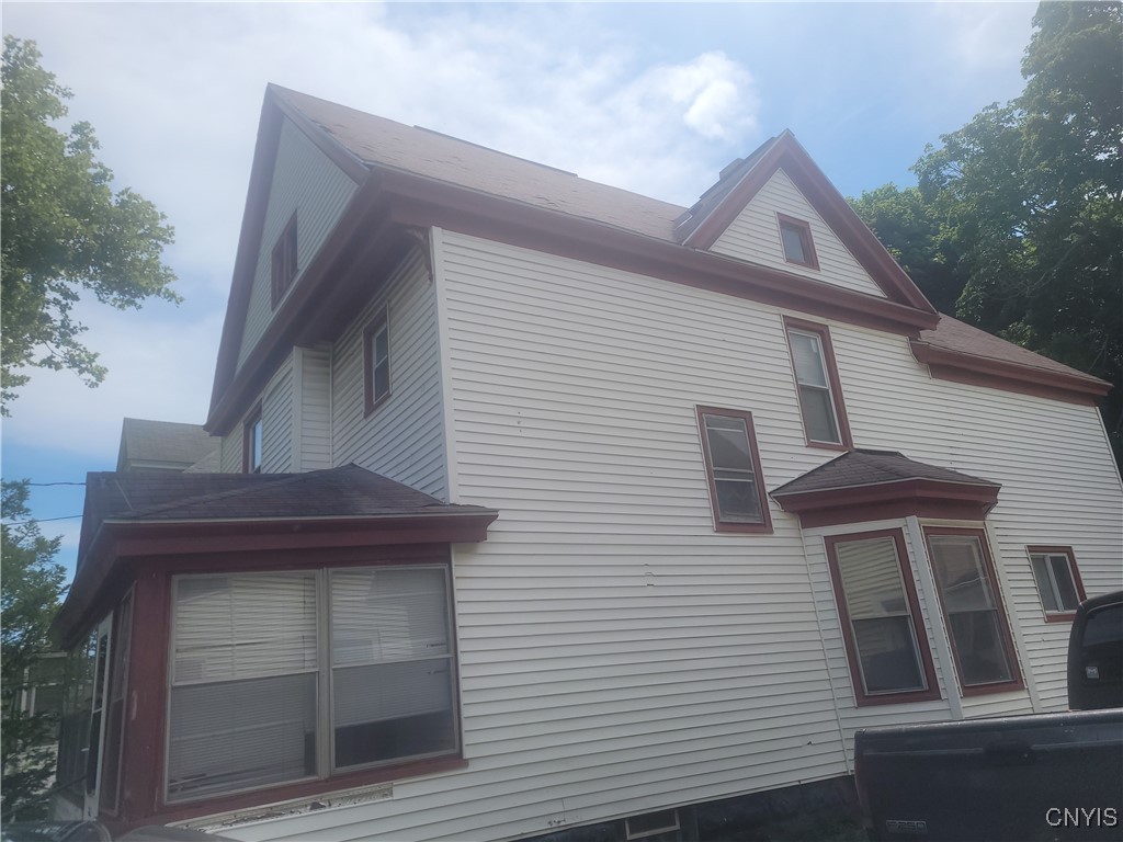 215 W Beard Avenue, Syracuse, New York image 5