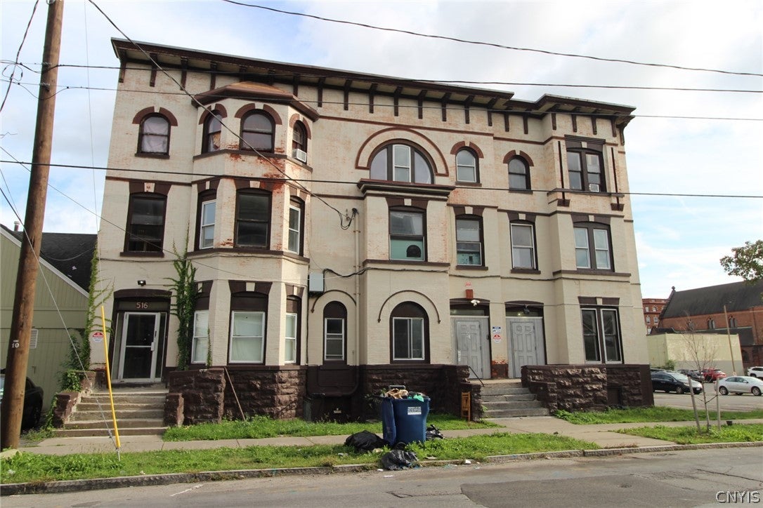 514-520 E Willow Street