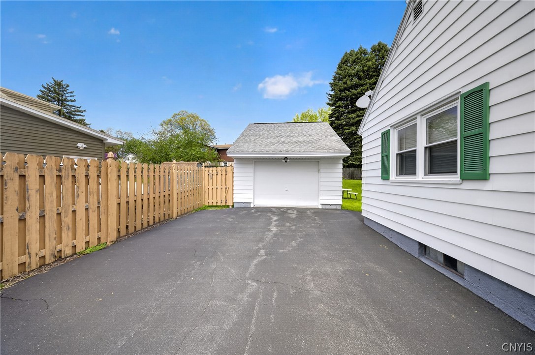 203 Chestnut Heights Drive