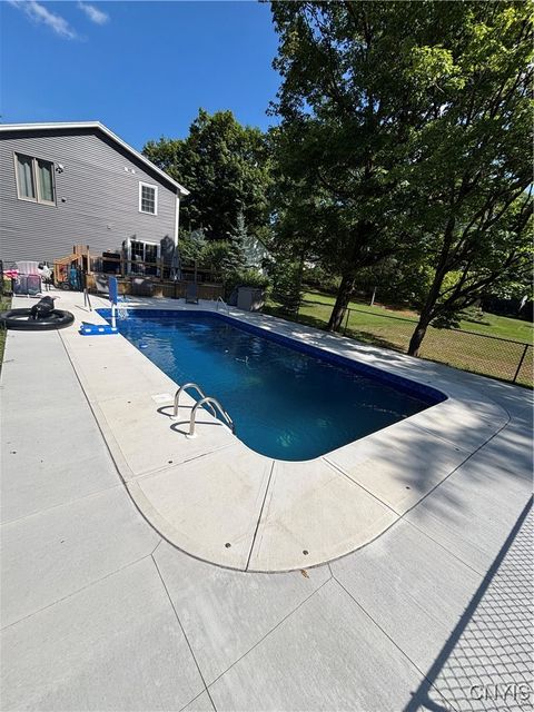 Tiny photo for 4485 Apulia Road, DeWitt, NY 13078 (MLS # S1656486)