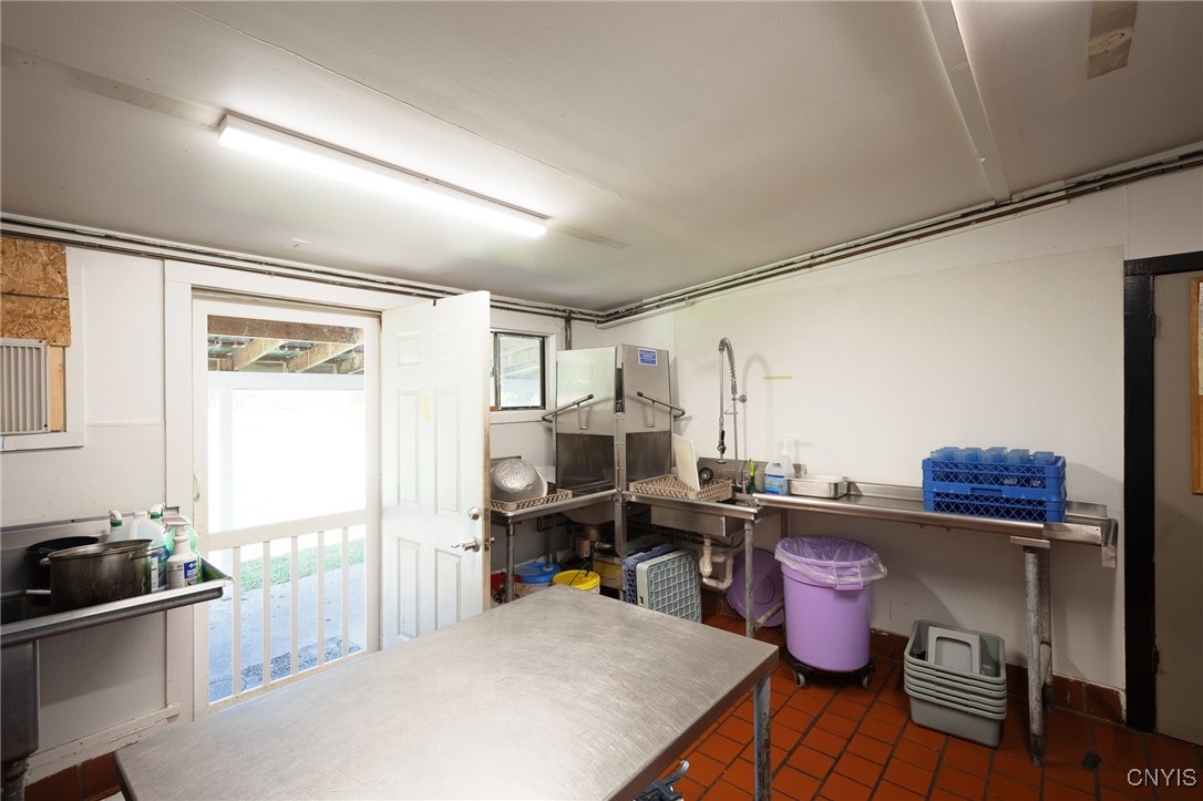 Henderson, New York 13650, United States, ,Commercial,Active,41671