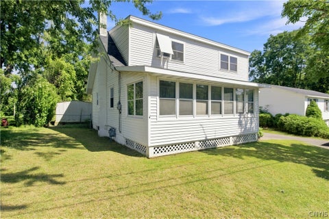Multifamily For Sale - 313 Chestnut Street<br/> Oswego, NY 13126