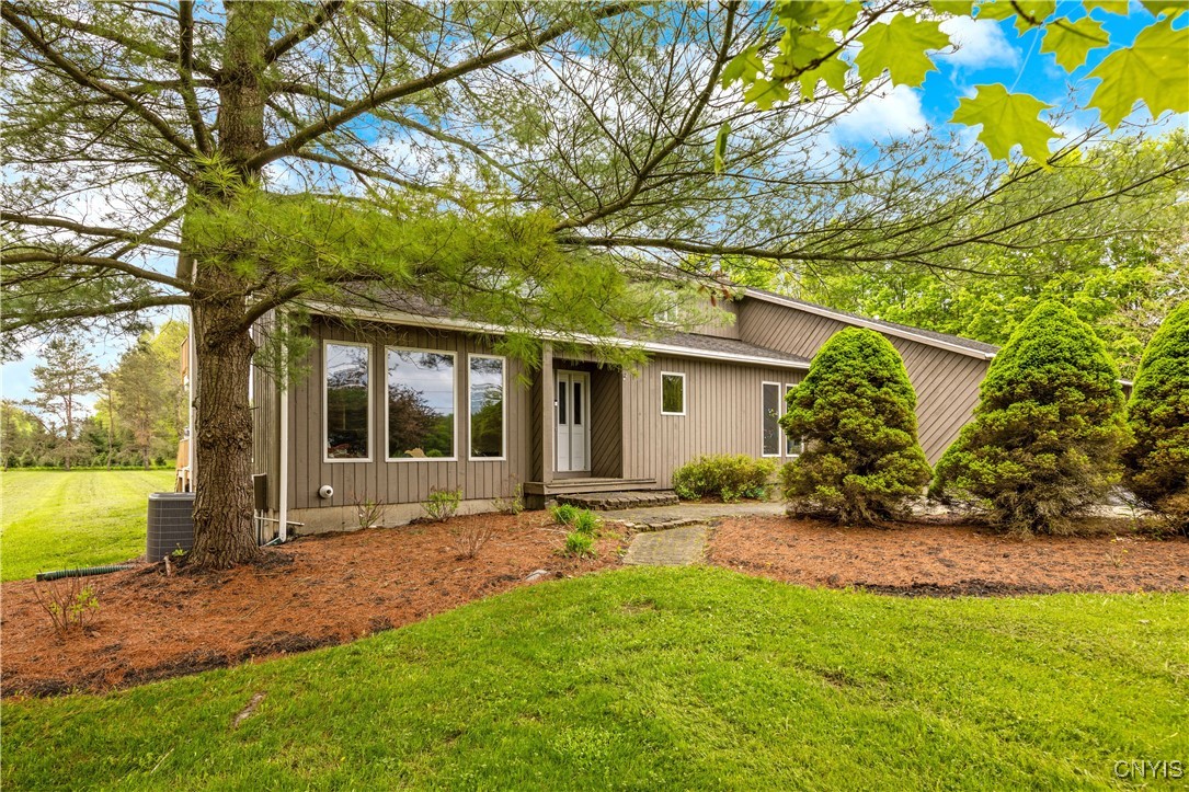 3313 Thompson Road