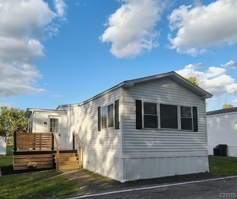 Photo of 429 ELMWOOD CIRCLE CIR, Frankfort, NY 13340 (MLS # S1714614)