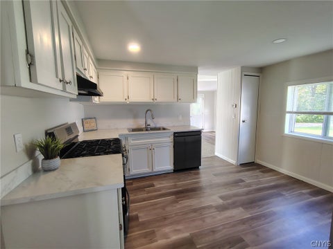 Tiny photo for 429 ELMWOOD CIRCLE CIR, Frankfort, NY 13340 (MLS # S1714614)