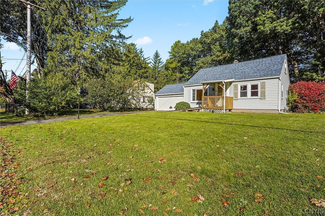 19 Pine Ridge Circle