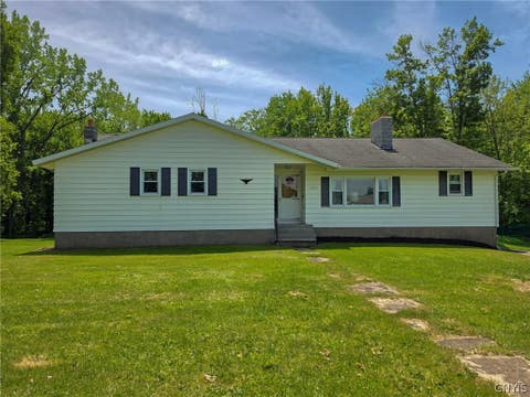 Homes For Sale - 5386 Mud Mill Road<br/> Clay, NY 13029