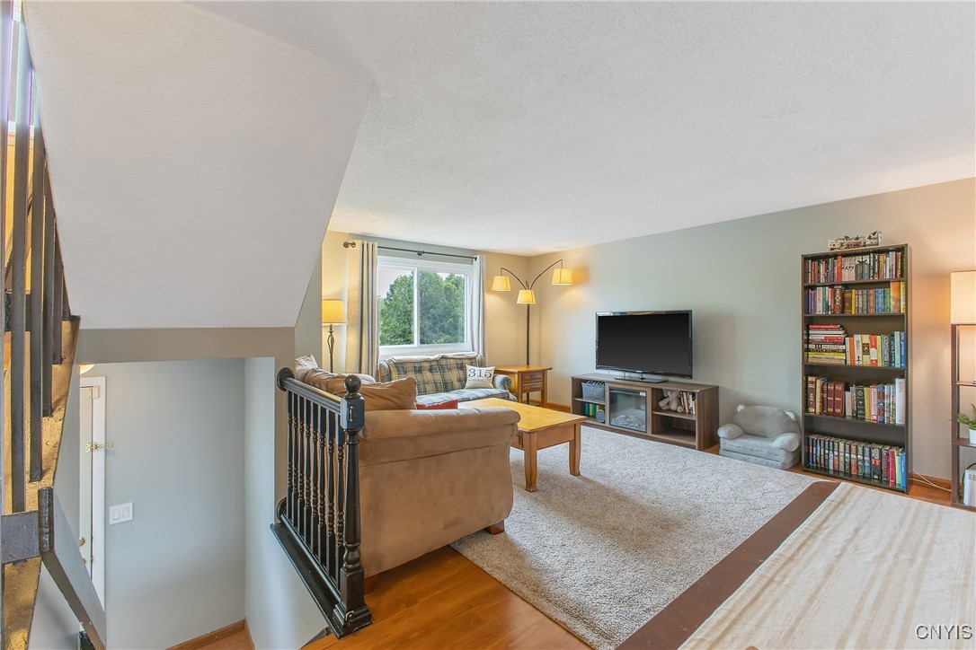 376 Grenadier Drive