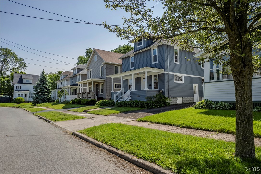 1915 Bradford Avenue, Utica, New York image 6