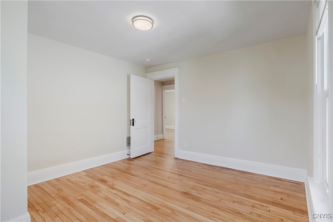1915 Bradford Avenue, Utica, New York image 36