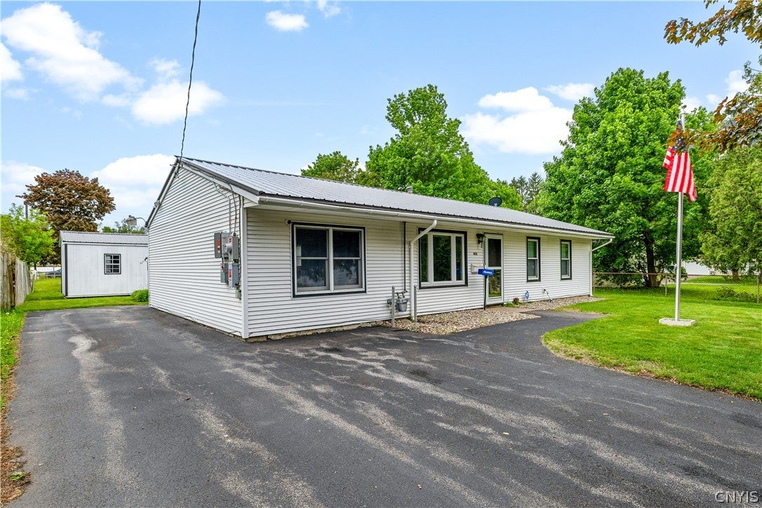 402 Richmond Road