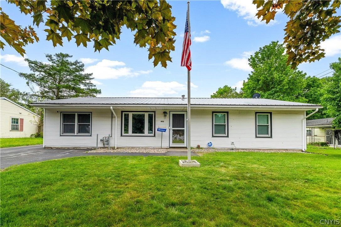 402 Richmond Road