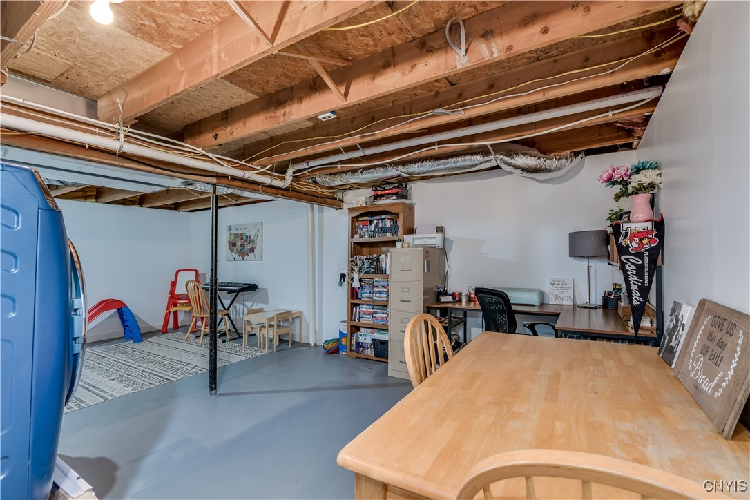 436 Centre Street, Cape Vincent, New York image 37