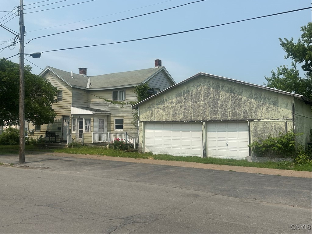 629 Lansing Street