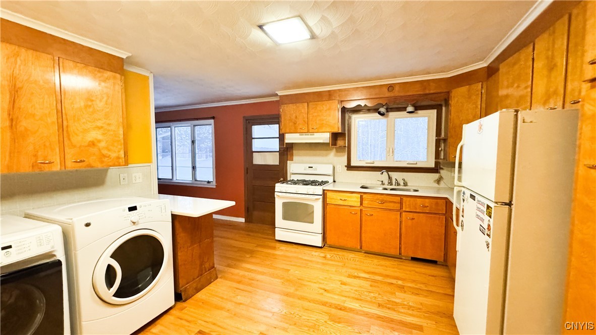 3021 State Route 48, Minetto, New York image 4