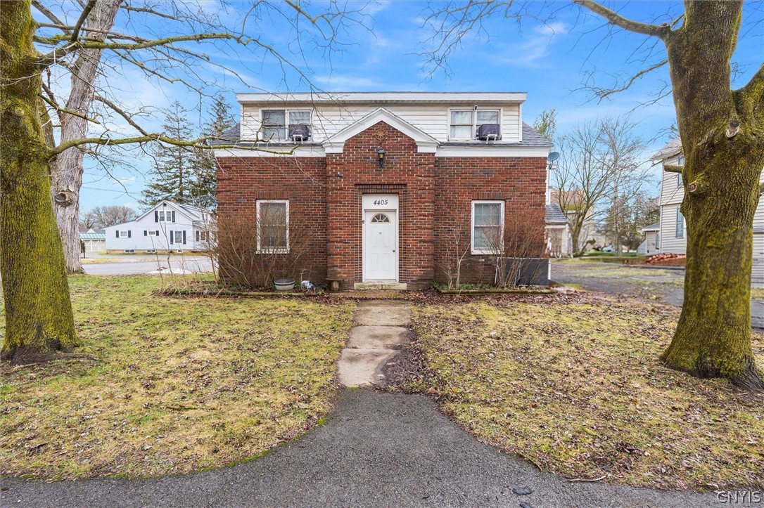 4405 Peterboro Street