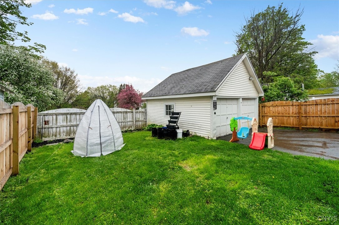 1503 Fox Place, Utica, New York image 31