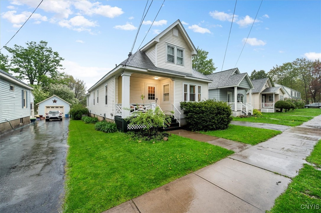 1503 Fox Place