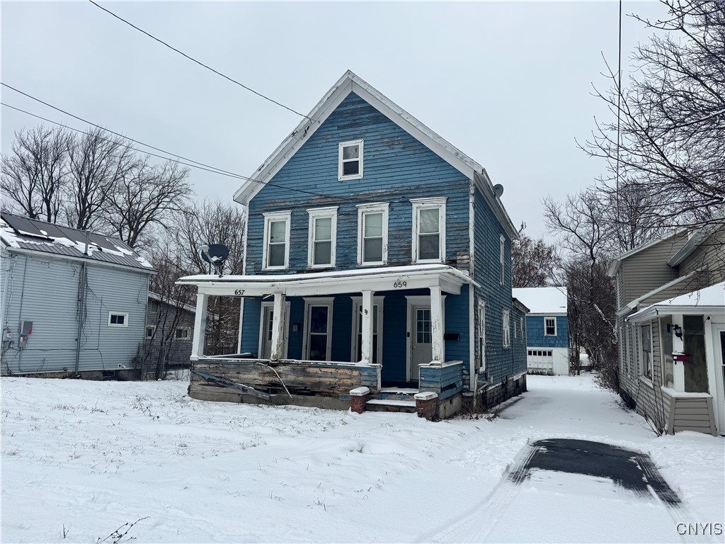 659 Bronson Street