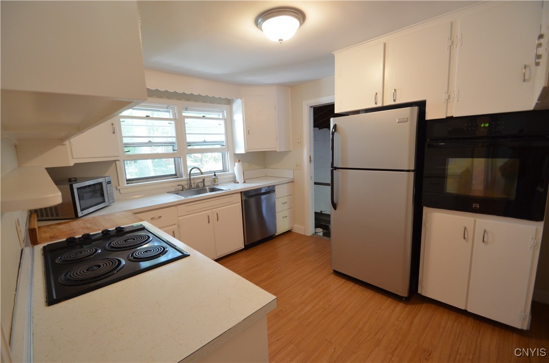 Syracuse, New York 13224, United States, 4 Bedrooms Bedrooms, ,2 BathroomsBathrooms,Residential,Active,206649