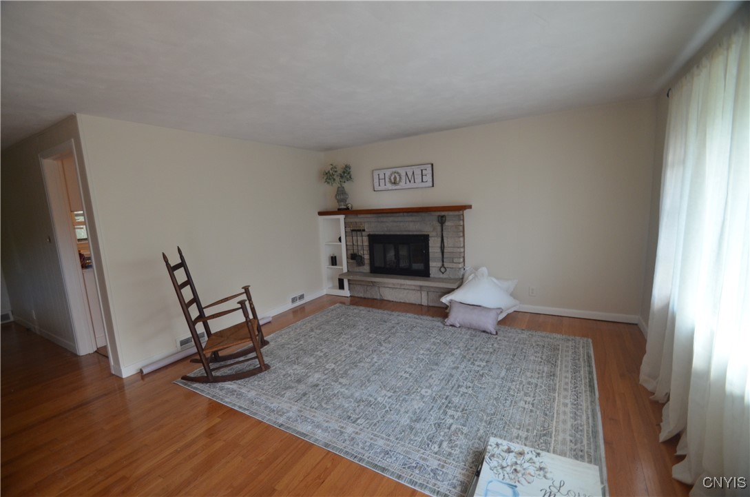 Syracuse, New York 13224, United States, 4 Bedrooms Bedrooms, ,2 BathroomsBathrooms,Residential,Active,206649