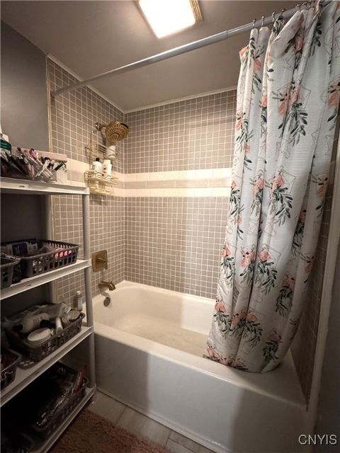 Tiny photo for 4460 Peterboro St Es St, Vernon, NY 13476 (MLS # S1655185)