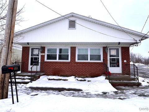 Tiny photo for 4460 Peterboro St Es St, Vernon, NY 13476 (MLS # S1655185)
