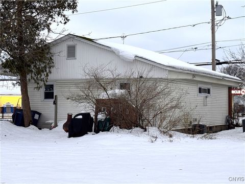 Tiny photo for 4460 Peterboro St Es St, Vernon, NY 13476 (MLS # S1655185)