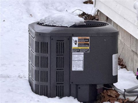 Tiny photo for 4460 Peterboro St Es St, Vernon, NY 13476 (MLS # S1655185)